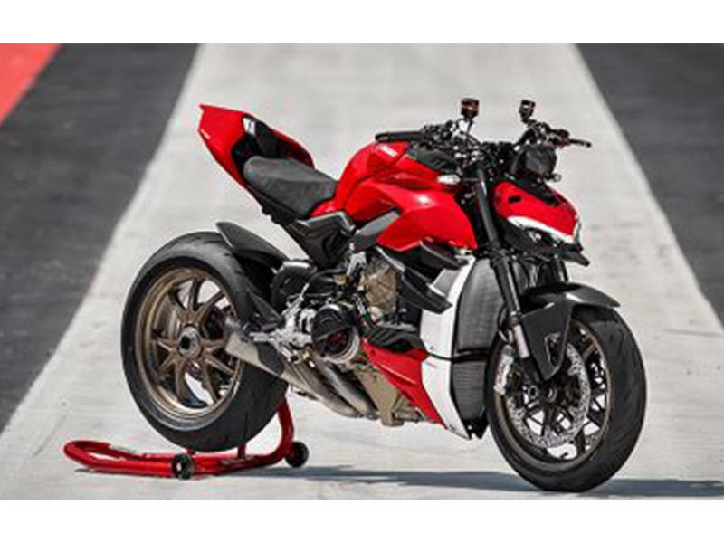 Ducati Hamburg Motorradhandel aus Hamburg