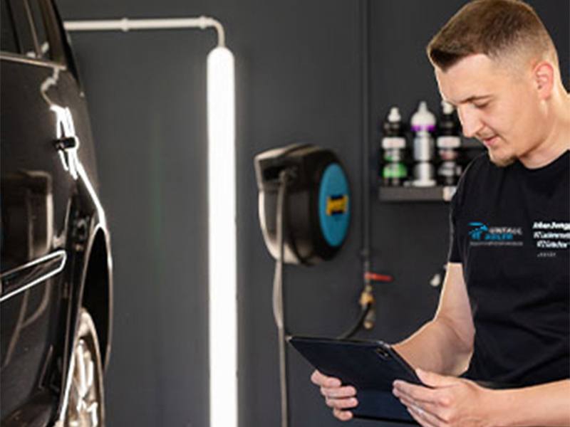 Unfall Adler aus Hamburg