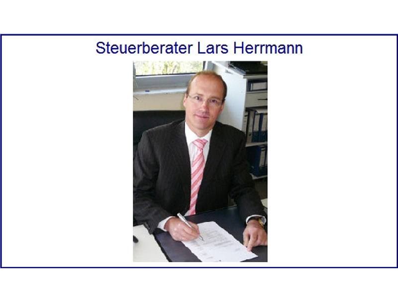 Dipl.-Finanzwirt Lars Herrmann aus Adendorf
