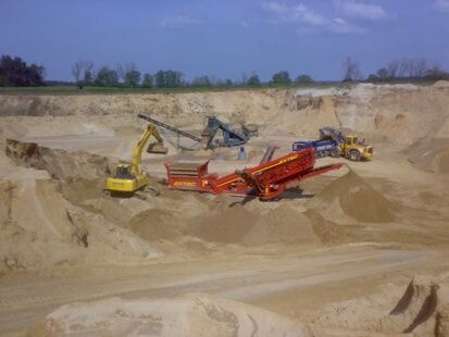 Kieswerk Menneke Karls GmbH aus Brietlingen
