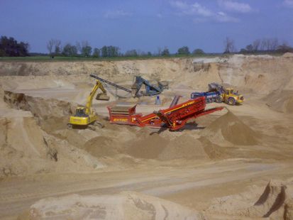 Kieswerk Menneke Karls GmbH aus Brietlingen