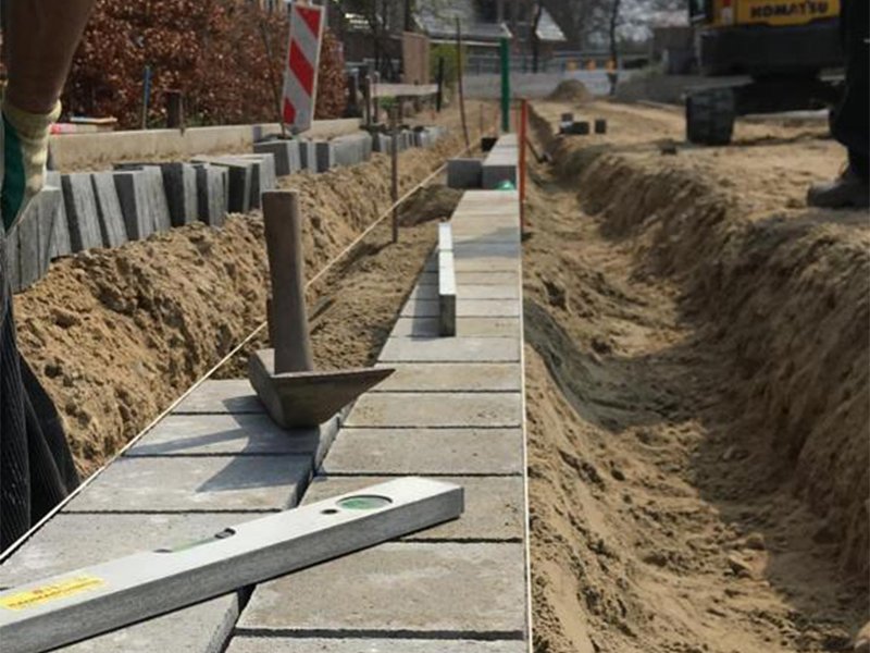 Straßenbau Lüneburg Dennis Seitz aus Melbeck