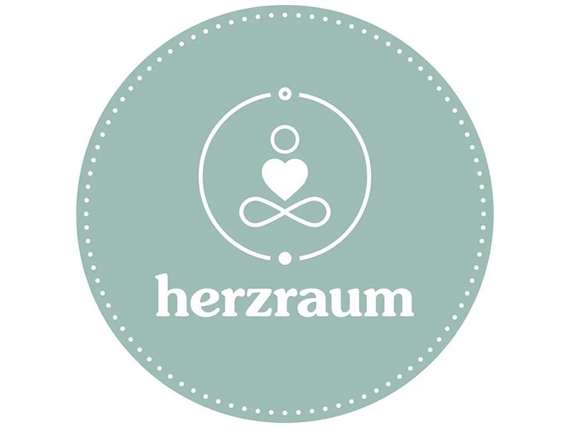 Herzraum | Yoga mit Nina aus Stelle Herzraum | Yoga mit Nina aus Stelle