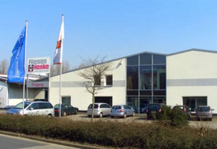 Fliesen - Henke OHG aus Stelle