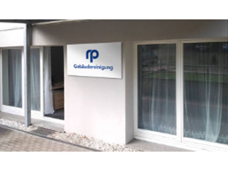 rp Gebäudereinigung GmbH in Schwerin in Mecklenburg - Logo