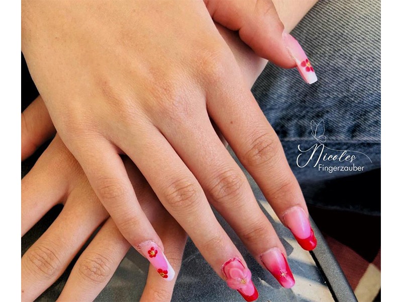 Nicoles Fingerzauber I Mobile aus Schwerin