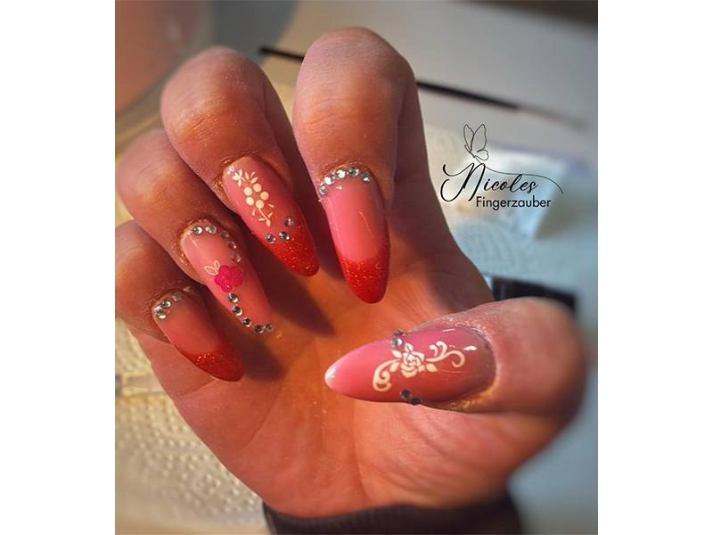Nicoles Fingerzauber I Mobile aus Schwerin