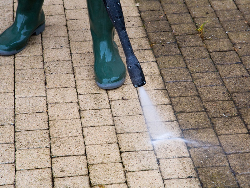 Mecklenburger Steinpflege A. Hein aus Lützow