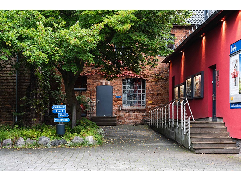 Innenhof der Alten Kachelofenfabrik Innenhof der Alten Kachelofenfabrik