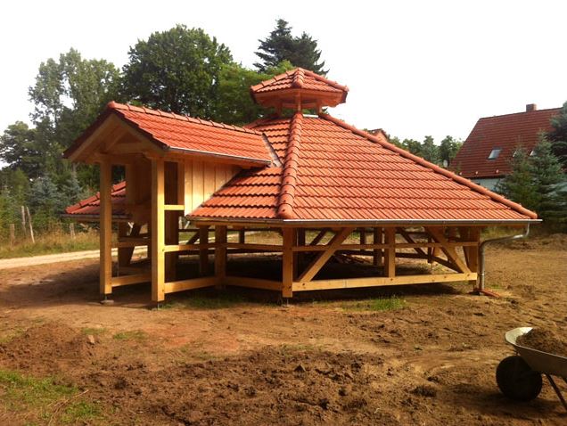 Dachdeckerei aus Mirow Dachdeckerei aus Mirow