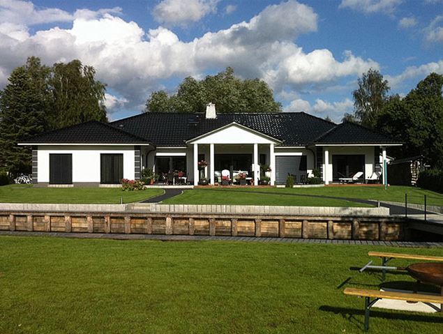 Dachdeckerei aus Mirow