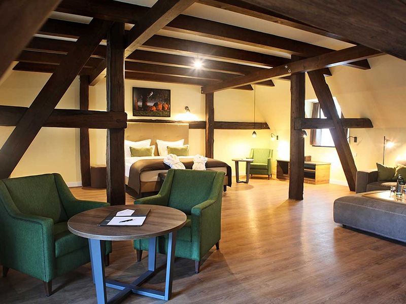 Farmer Hotel GmbH aus Basedow