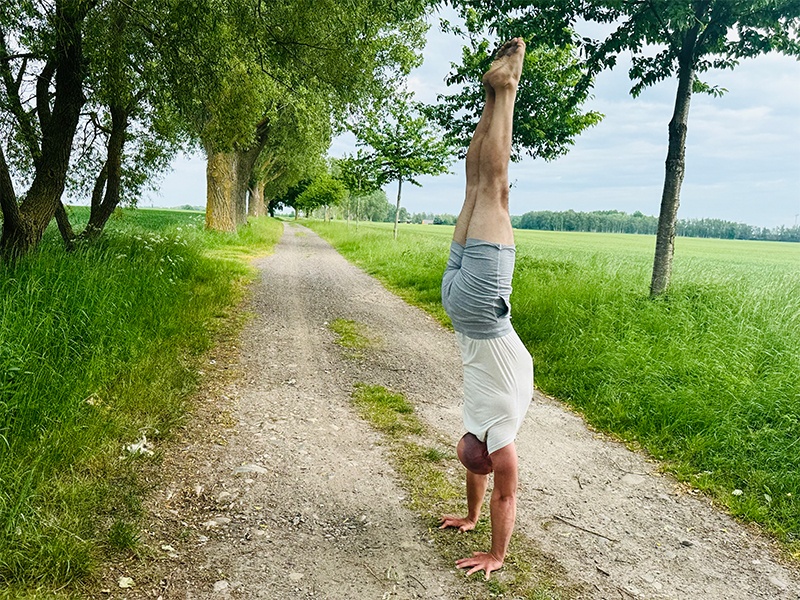 Vāpa Yoga Niels Gödecke aus Greifswald, Hansestadt Vāpa Yoga Niels Gödecke aus Greifswald, Hansestadt